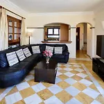 Casa Beluka By Now Ltd Вилла Коста Бланка