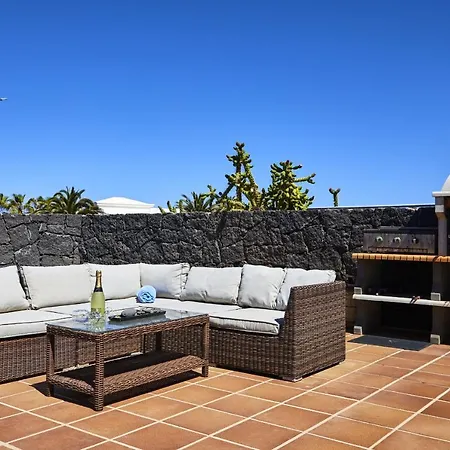 Casa Beluka By Now Ltd * Playa Blanca (Lanzarote)