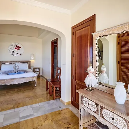 Casa Beluka By Now Ltd וילה